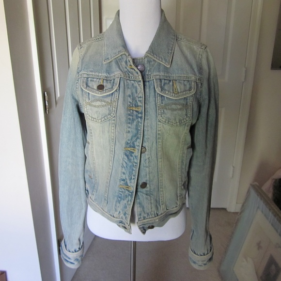 Abercrombie & Fitch Jackets & Blazers - Abercrombie Deconstructed Light Blue Denim Jean Jacket (M)